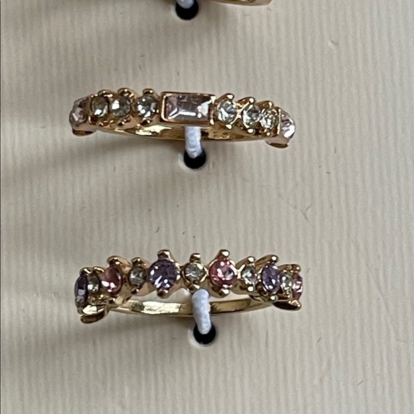 GOLD TONE GEM RINGS - Picture 4 of 6